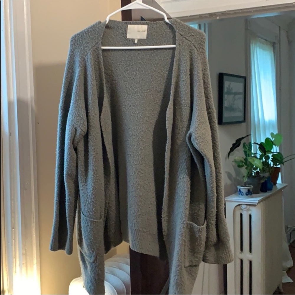 Oak + Fort Cozy Gray Women's Sweater